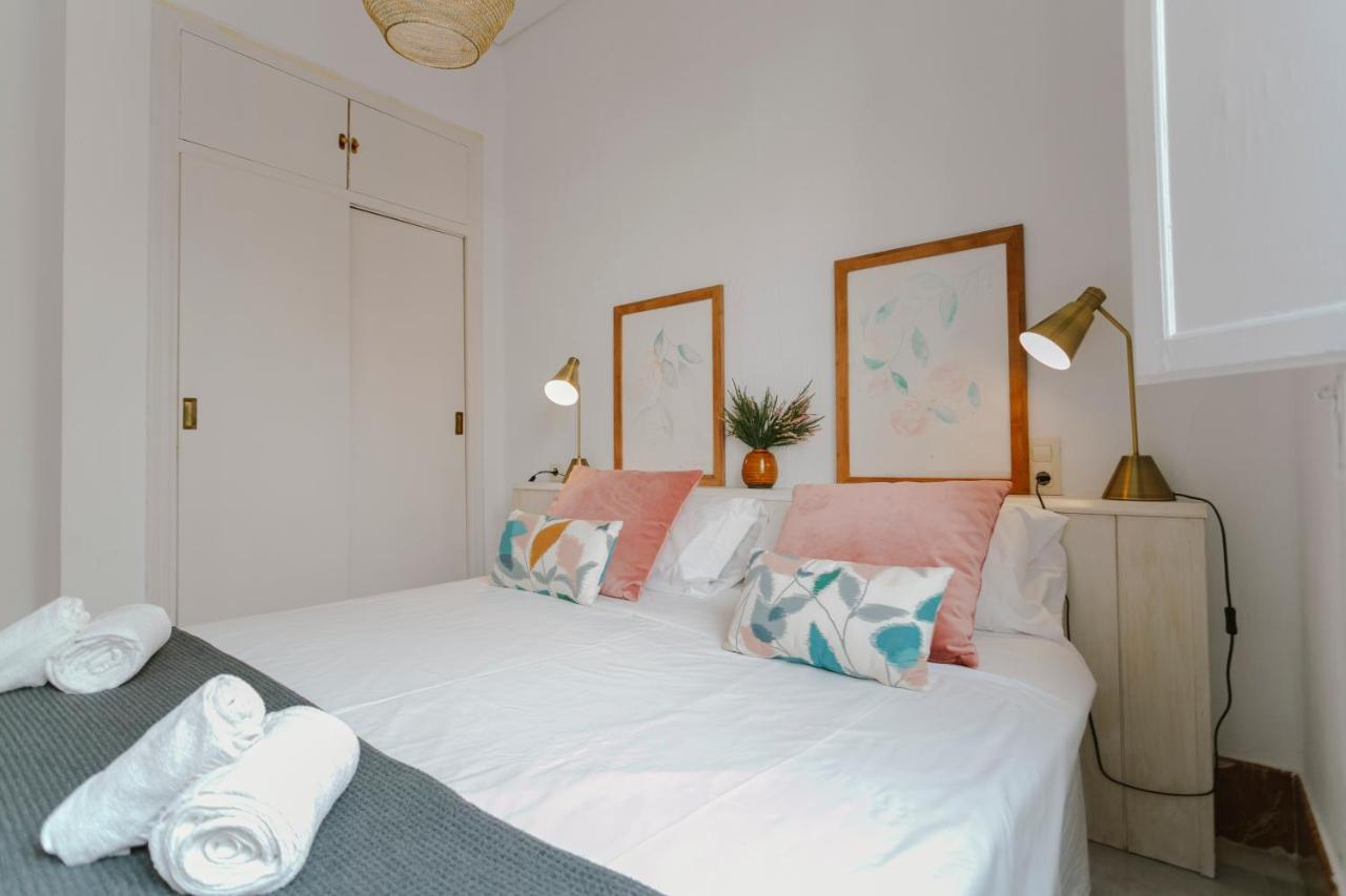 セビリアBright And Cozy-1Bd 1Bth & 2Bd 1Bth- La Giraldaアパートメント エクステリア 写真