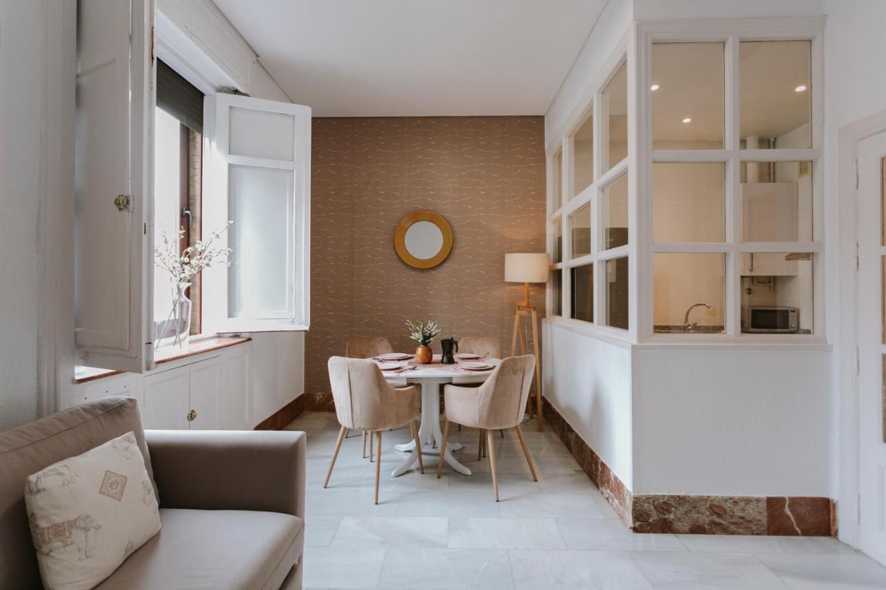 セビリアBright And Cozy-1Bd 1Bth & 2Bd 1Bth- La Giraldaアパートメント エクステリア 写真